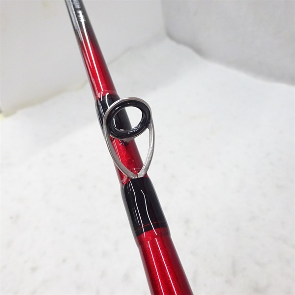 アナリスターネライＭー２１０